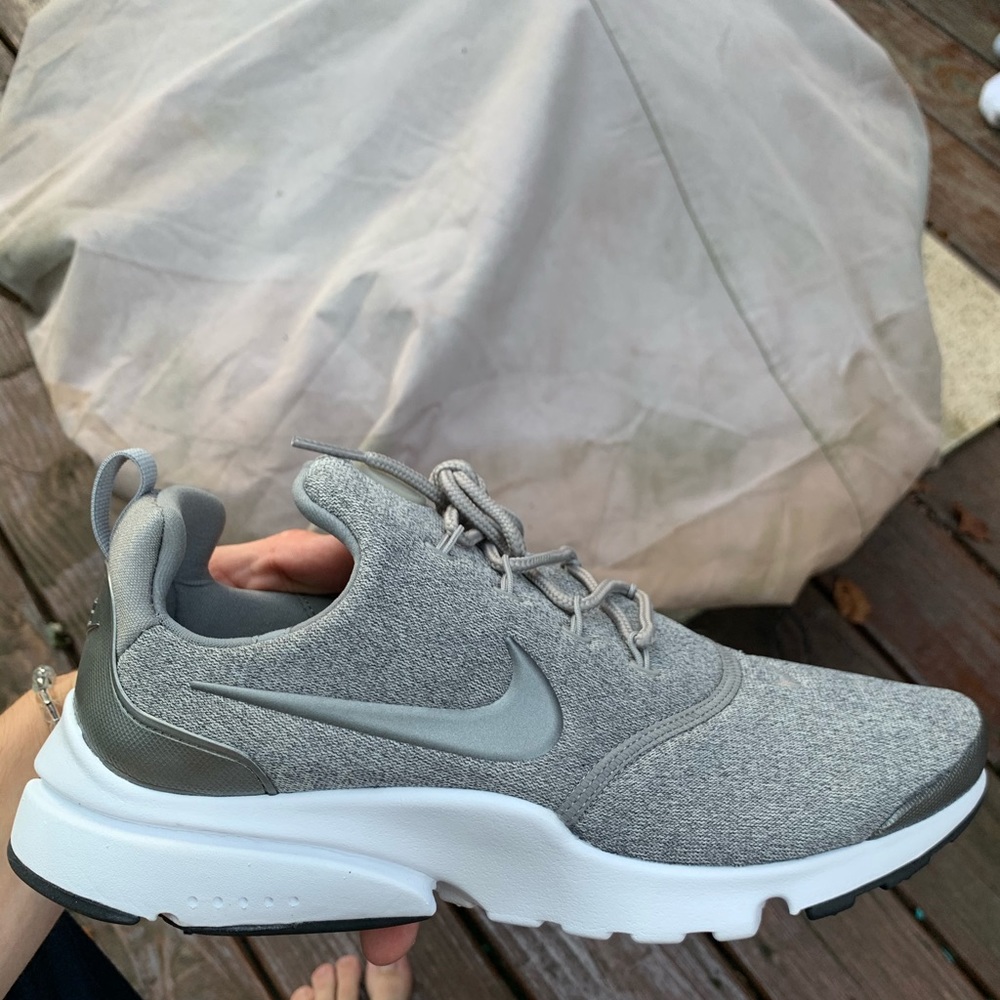 Nike Presto Fly SE Women’s 8.5